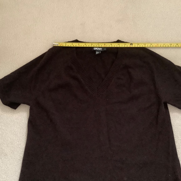 DKNY cashemiere short sleeves sweater - Picture 8 of 11